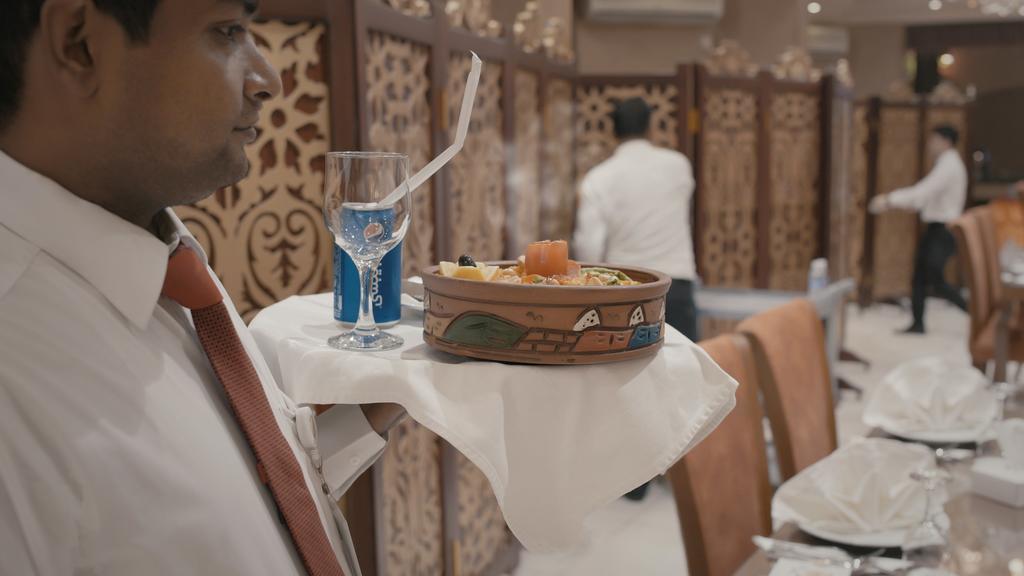 吉赞 阿尔布奇阿尔威替尔旅馆酒店 外观 照片